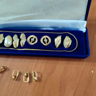 Conjunto bisutería collar y pendientes