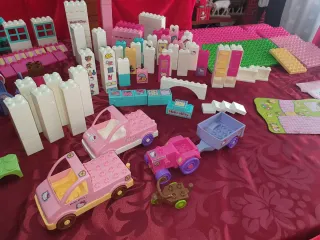 Lote Tente Hello Kitty y Bloques Construcción