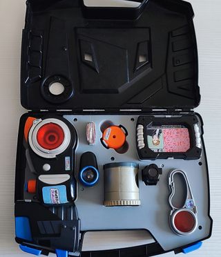 Maletín de espía y Scientific Tools Equipo Agente