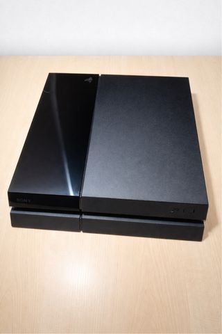 Consola Sony PS4 Negra