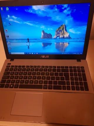 Portátil ASUS i5 | 8GB RAM | SSD | Rápido