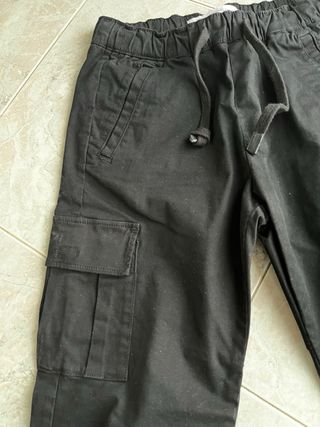 Pantaloni cargo Bershka neri