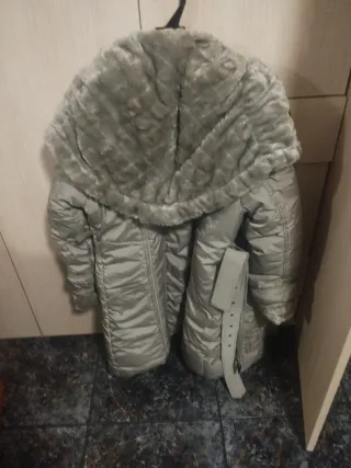 Abrigo beige talla L/XL