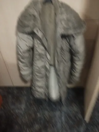 Abrigo beige talla L/XL