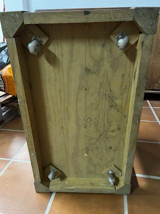 Mesita auxiliar madera maciza con ruedas