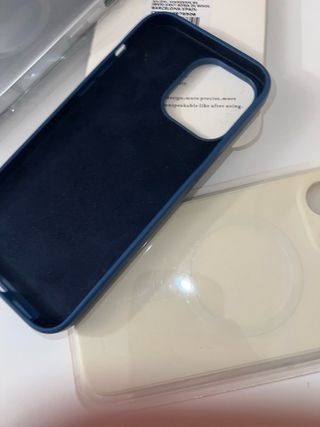 Fundas Ellie tech de iPhone 13 Pro Max + protector