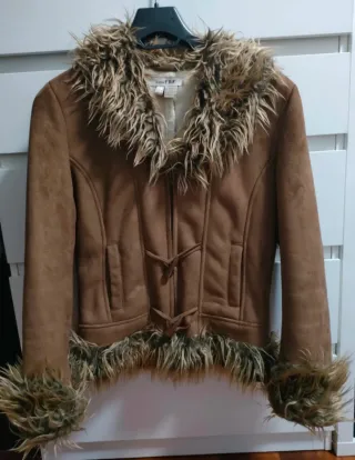 Chaqueta Zara pelo marrón