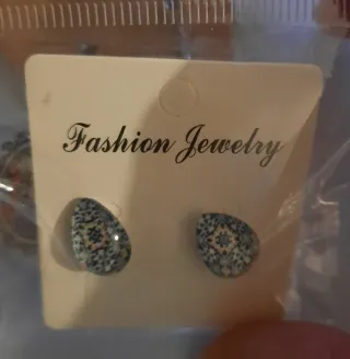 Lote bisutería Parfois y pendientes