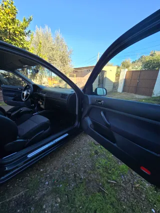 Volkswagen Golf 2002