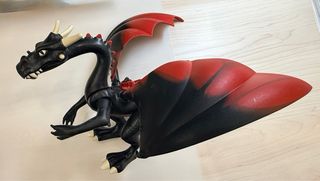 Playmobil Gran Dragón Negro y Rojo