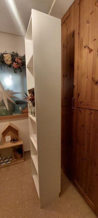 Librería Blanca IKEA Billy 40x28x202cm