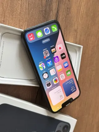 Iphone 13 256GB Midnight como nuevo