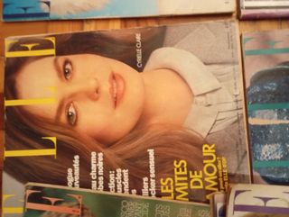 18 revistas antiguas ELLE en francés moda clásica