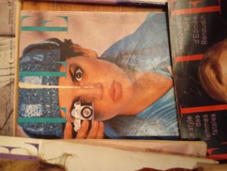 18 revistas antiguas ELLE en francés moda clásica