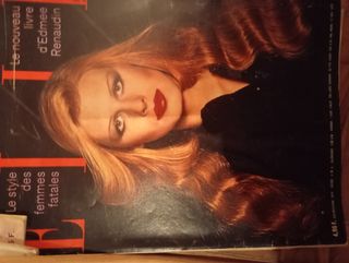 18 revistas antiguas ELLE en francés moda clásica