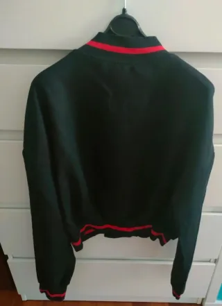 Chaqueta bomber negra