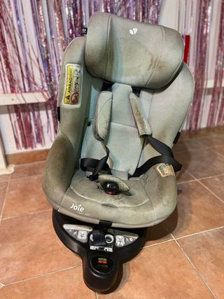 Silla de coche Joie giratoria
