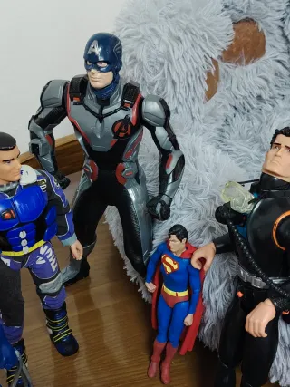 Lote Figuras Superhéroes y Más
