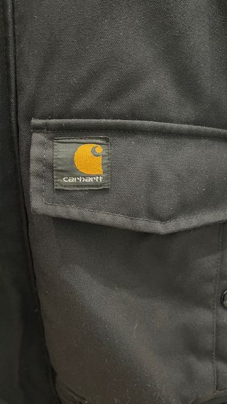 Chaqueta Carhartt con capucha Negra