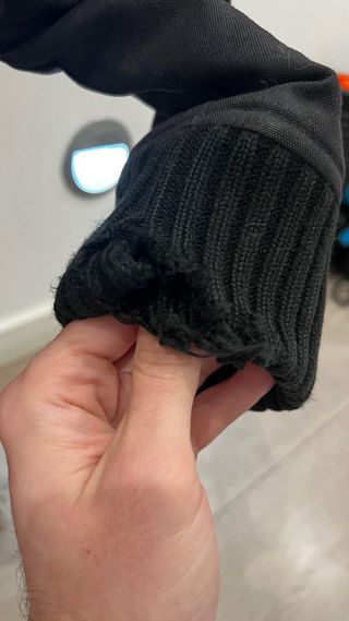 Chaqueta Carhartt con capucha Negra