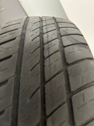 Juego 4 Llantas Opel + Neumáticos usados.