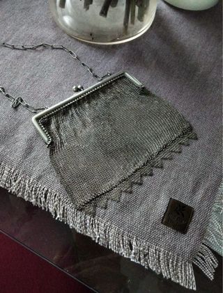 Bolso de plata antiguo