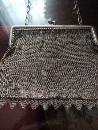 Bolso de plata antiguo