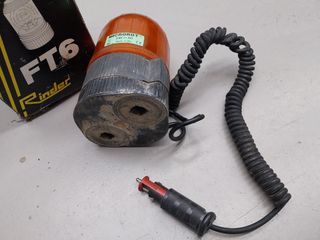 ROTATIVO V-2 24V FARO BASE IMÁN SEÑAL V2