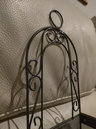 Estante de metal vintage