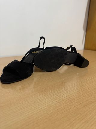 Sandalias Vidal Shoes Negras Tacon