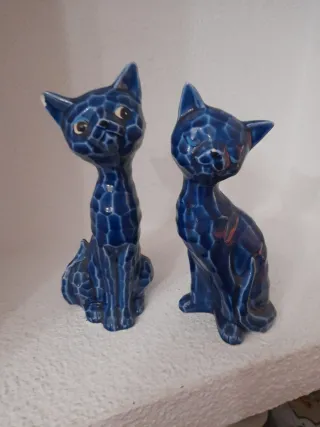 Juego de gatitos de cerámica azul