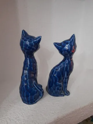 Juego de gatitos de cerámica azul