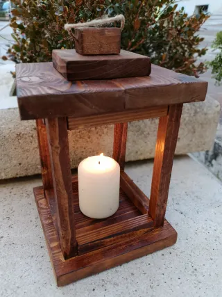 Portacandele in legno
