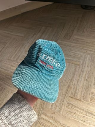 Cappello Supreme Velluto Coste New York