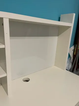 Escritorio blanco IKEA