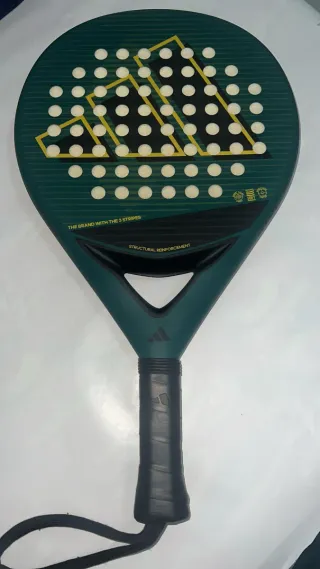 Pala de pádel Adidas