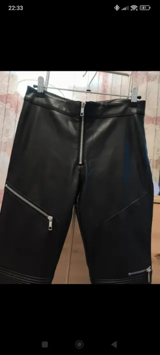 Pantalón motero Polipiel Zara Negro