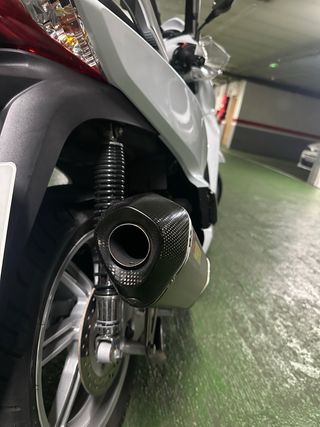 Escape Akrapovič Honda SH 300i