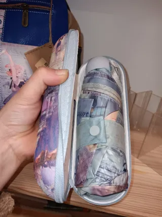 Mochila y estuche a juego