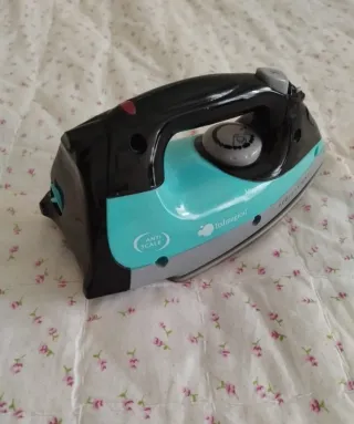 Plancha de juguete de la marca Imaginarium.