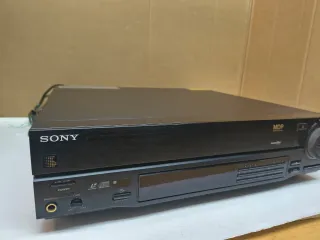 Reproductor Laser Disc Sony MDP-640D