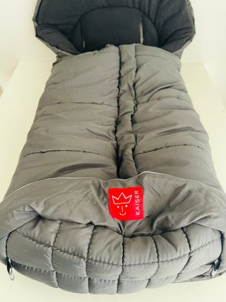 Saco cobre pés de forro polar para carrinho - NOVO