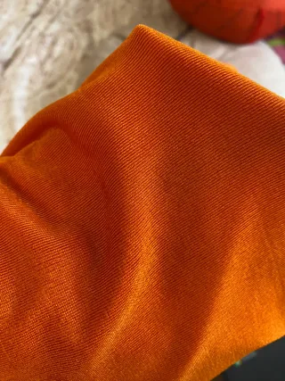 Top naranja Shein halter espalda descubierta