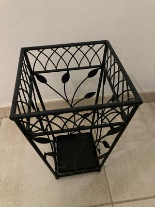 Paragüero forja negro