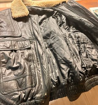 Chaqueta de piel hombre negra.