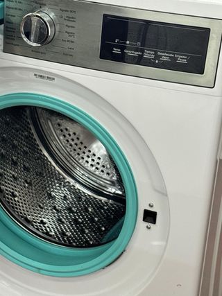 LAVADORA DE CARGA FRONTAL MARCA SABER 9 KILOS