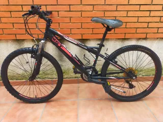 Bicicleta Montagna 24
