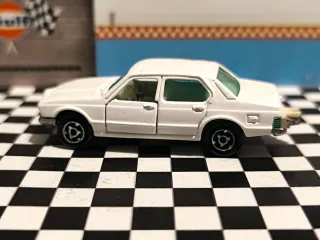 Bmw 733 Majorette Customizado Blanco
