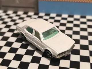 Bmw 733 Majorette Customizado Blanco