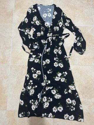 Vestido largo flores cruzado negro talla única
